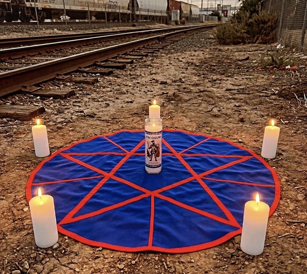Pano de Oferenda do Pai Ogum - Roupas de Umbanda Ritual Terreiro Trono Lei Consagração Medium Sacerdote