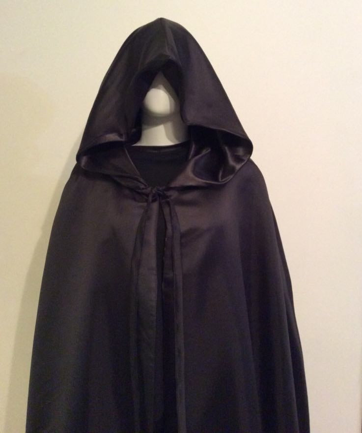 Capa Exû do Cemitério - Roupas de Umbanda Terreiro Sacerdote Religiao Afro