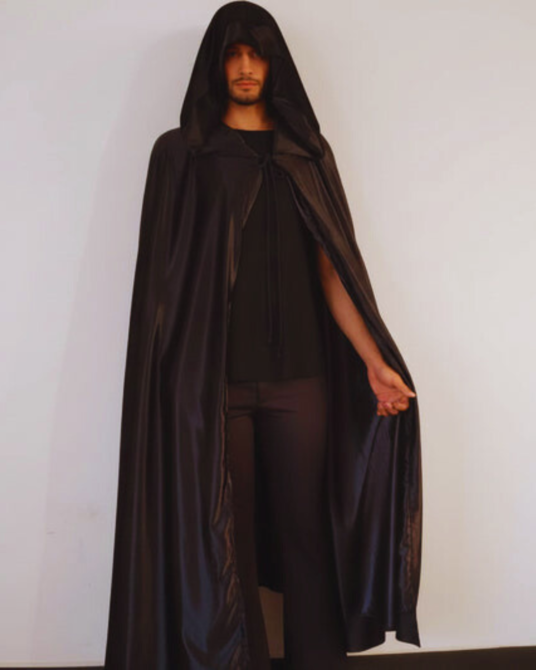 Capa Exû do Cemitério - Roupas de Umbanda Terreiro Sacerdote Religiao Afro