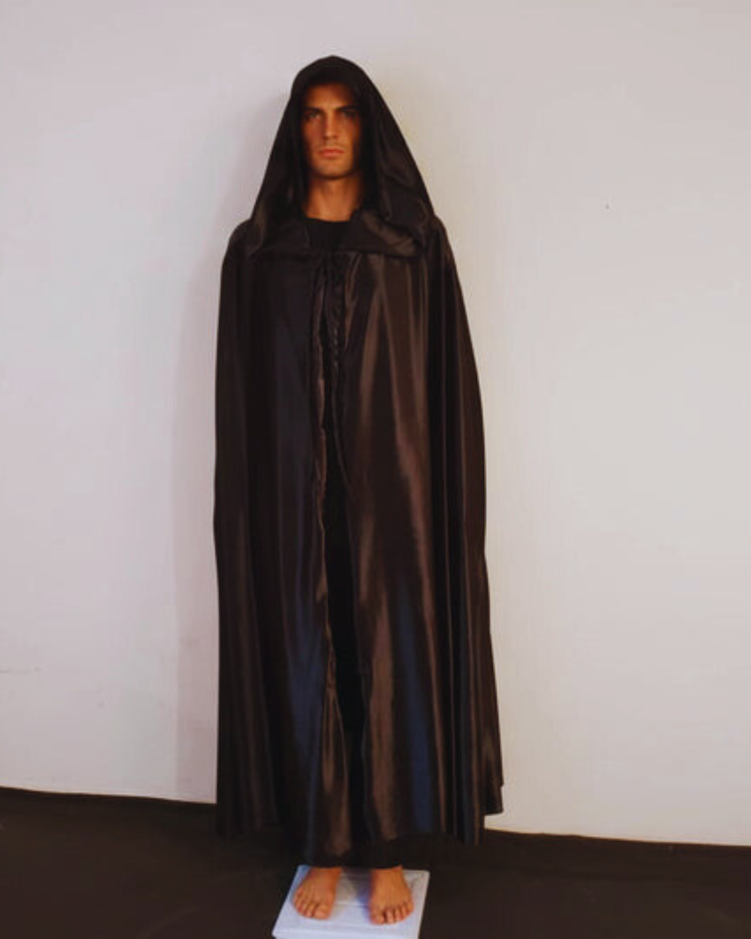 Capa Exû do Cemitério - Roupas de Umbanda Terreiro Sacerdote Religiao Afro