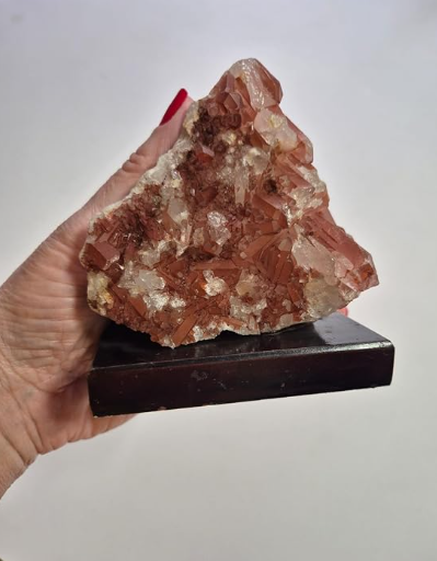 Quartzo Hematoide Natural do Trono da Justiça Pai Xangô.