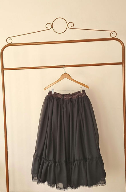 Saia Maria Quitéria das 7 Encruzilhadas Roupas Umbanda Axê Terreiro Gira Esquerda Desenvolvimento Mediúnico Sacerdotiza Ritual Iniciação