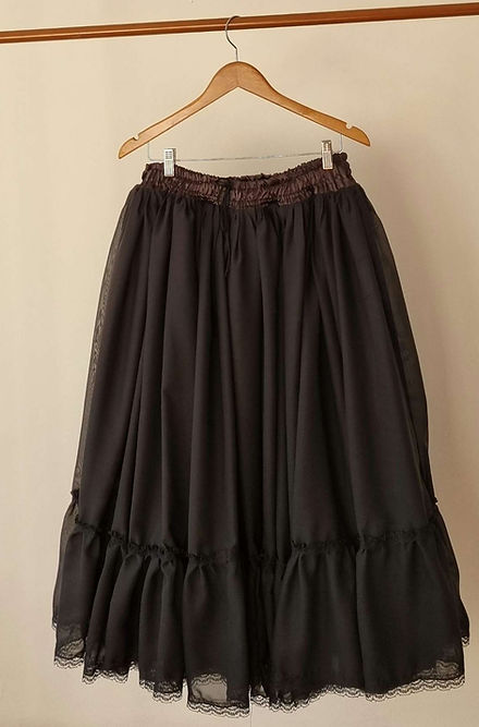 Saia Maria Quitéria das 7 Encruzilhadas Roupas Umbanda Axê Terreiro Gira Esquerda Desenvolvimento Mediúnico Sacerdotiza Ritual Iniciação