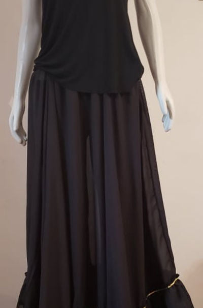 Saia Pombagira Rosa do Ouro Roupa Umbanda Axê Preto Terreiro Gira Esquerda Ceremônia Ritual Medium Sacerdotiza