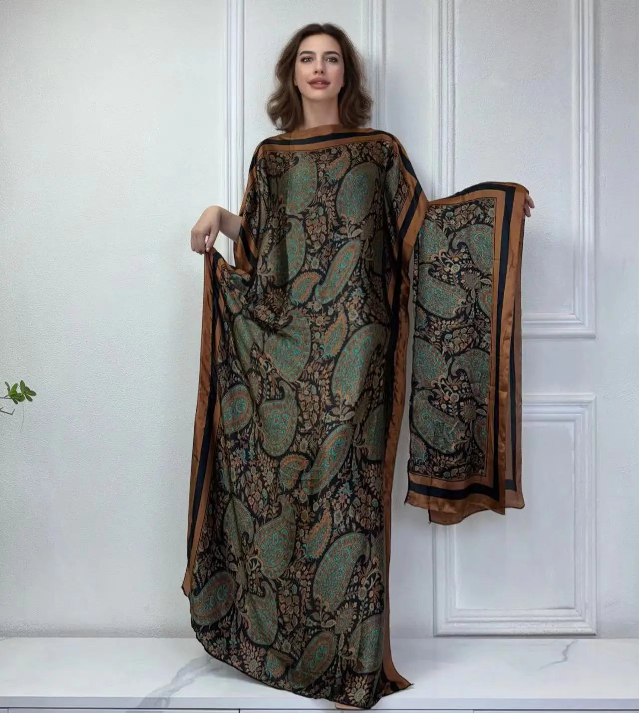 Vestido Feminino Abayas Kaftan Boho com Estampa Africana Digital e Xale Ceremônias e Cultos Yoruba