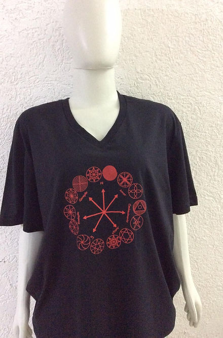 Camiseta Tronos de Deus Preta