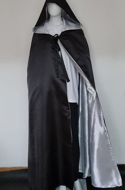 Capa de Exu da Lei Maior Roupas Umbanda Axê Terreiro Gira Esquerda Sacerdócio Medium 