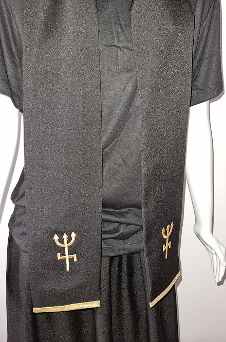 Conjunto de Estola e Filá Feminino de Esquerda Roupas Umbanda Axê Terreiro Gira Esquerda Medium Sacerdote 