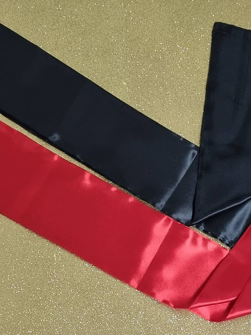 Faixas Pretas Vermelhas das 7 Vestes Sagradas Roupas Umbanda Axê Magia Divina Mago Iniciador