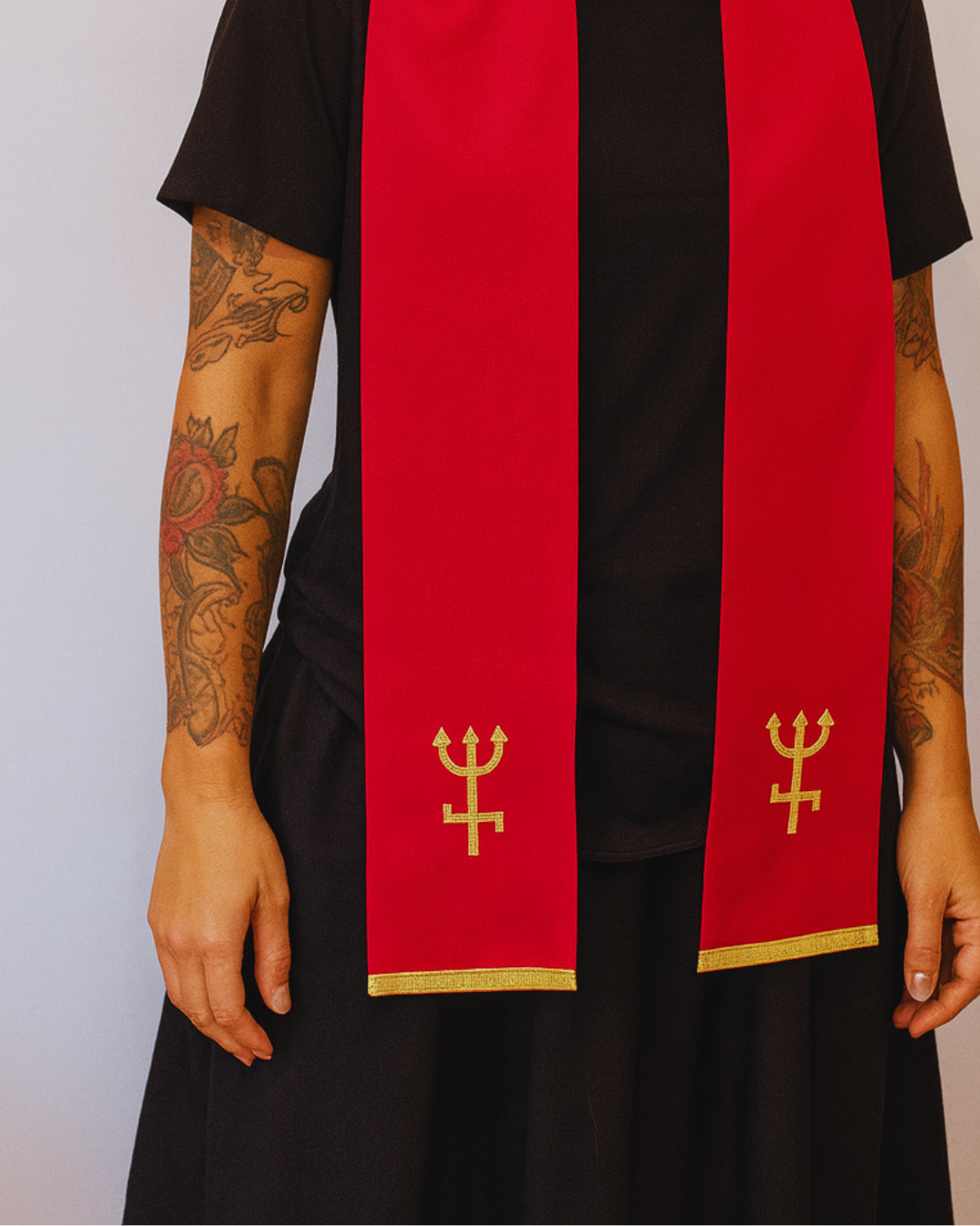 Kits de Estola e Filá  Feminina de Esquerda Roupas Umbanda Axê Gira Esquerda Pombagira Medium Sacerdote Terreiro