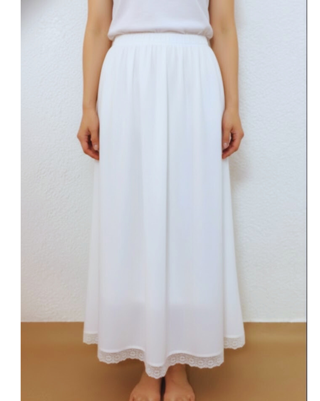 Saia Feminina nas cores Vermelha Preta e Branca de Desenvolvimento Umbanda Terreiro Mèdium Gira Esquerda