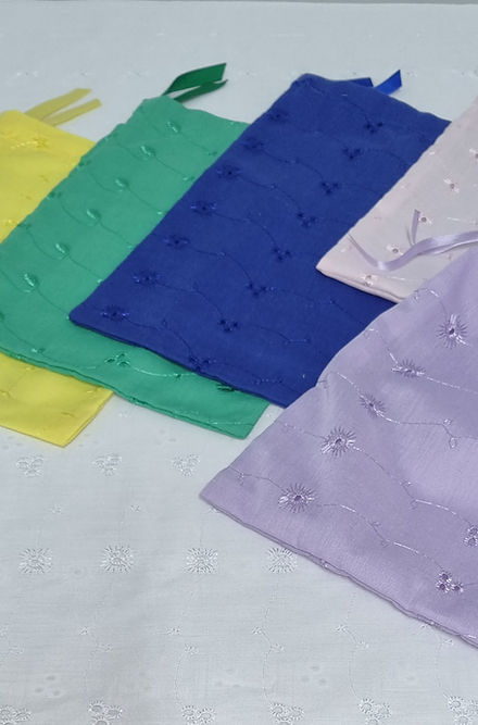 Saquinhos Laise Coloridos Terreiro Mediúm Desenvolvimento Mediúnicos Roupas de Umbanda